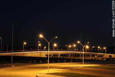 New route 101 stretch beside the new Carrasco airport of Uruguay, 2009 - Department of Canelones - URUGUAY. Photo #33259