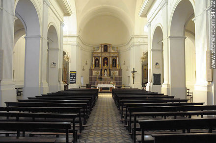 Interior de la catedral de Dolores - Departamento de Soriano - URUGUAY. Foto No. 34702