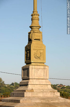 Flagpole. - Department of Salto - URUGUAY. Photo #36447