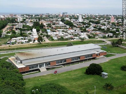 Instituto Pasteur en Montevideo - Departamento de Montevideo - URUGUAY. Foto No. 45852