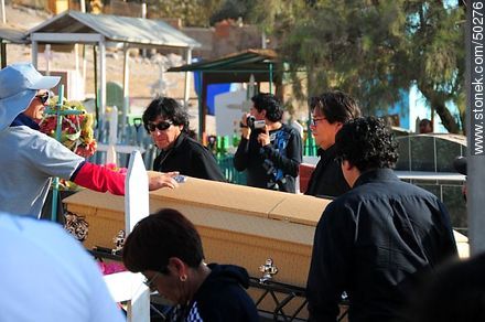 Cementerio de San Miguel de Azapa. Cortejo fúnebre. - Chile - Otros AMÉRICA del SUR. Foto No. 50276