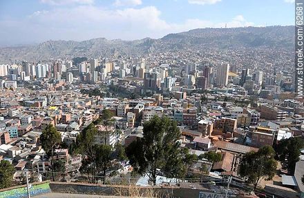 Vista aérea de la capital desde el mirador Killi Killi - Bolivia - Otros AMÉRICA del SUR. Foto No. 62681