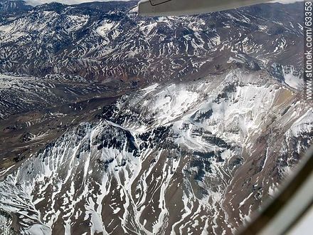La Cordillera de los Andes con picos nevados - Chile - Otros AMÉRICA del SUR. Foto No. 63353