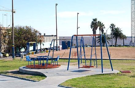 Plaza Rep. Argentina. Juegos para niños - Departamento de Montevideo - URUGUAY. Foto No. 64874