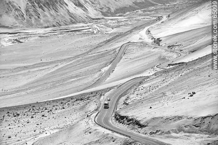 Ruta 11 en el medio del desierto -  - IMÁGENES VARIAS. Foto No. 65099