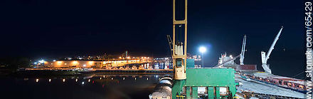 Port of Nueva Palmira - Department of Colonia - URUGUAY. Photo #65429