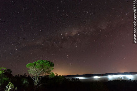 Madrugada estrellada. Vía Láctea - Departamento de Lavalleja - URUGUAY. Foto No. 67355