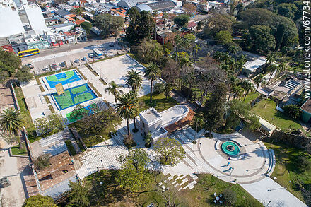 Aerial view of the access through Rivera Avenue to Villa Dolores Zoo - Department of Montevideo - URUGUAY. Photo #67734