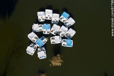 Aerial zenithal view of the boat slides in the centre of the lake - Department of Montevideo - URUGUAY. Photo #67798