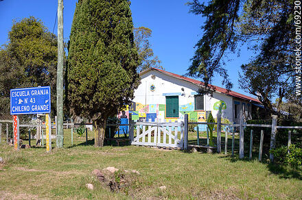 Escuela granja No. 43 Chileno Grande - Departamento de Durazno - URUGUAY. Foto No. 69230