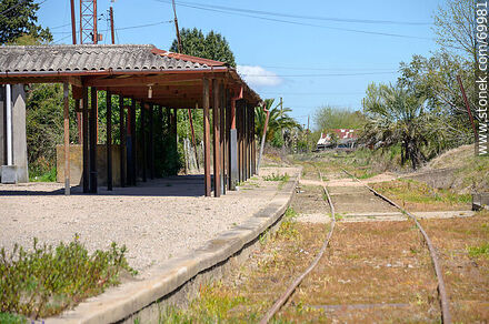 Estación de ferrocarril de Nico Pérez - Departamento de Florida - URUGUAY. Foto No. 69981