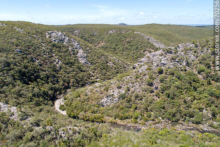 Vista aérea de un sector de la Quebrada de los Cuervos - Departamento de Treinta y Tres - URUGUAY. Foto No. 70256