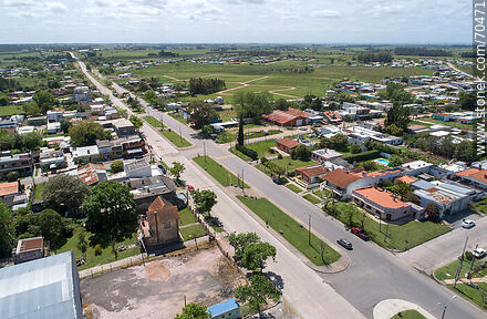 Vista aérea de la ruta 7 - Departamento de Canelones - URUGUAY. Foto No. 70471