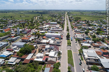 Vista aérea de la ruta 7 al norte - Departamento de Canelones - URUGUAY. Foto No. 70479