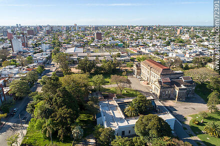 Aerial view of the Veterinary Faculty in the Buceo neighborhood, 2020. - Department of Montevideo - URUGUAY. Photo #72391