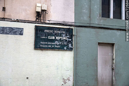 Main entrance of Club Neptuno on Juan Lindolfo Cuestas Street. - Department of Montevideo - URUGUAY. Photo #72684