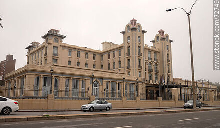 Mercosur headquarters on the Wilson Promenade - Department of Montevideo - URUGUAY. Photo #72749