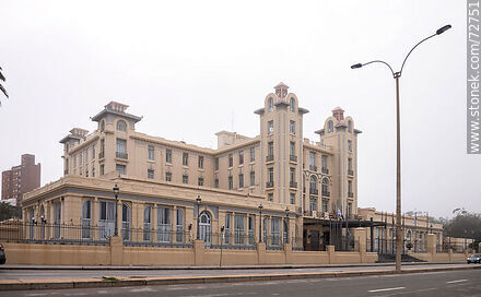 Mercosur headquarters on the Wilson Promenade - Department of Montevideo - URUGUAY. Photo #72751