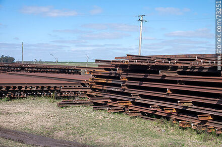Rails removed from their location - Durazno - URUGUAY. Photo #73251