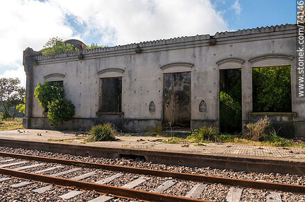 Remains of the former Churchill station - Tacuarembo - URUGUAY. Photo #74146