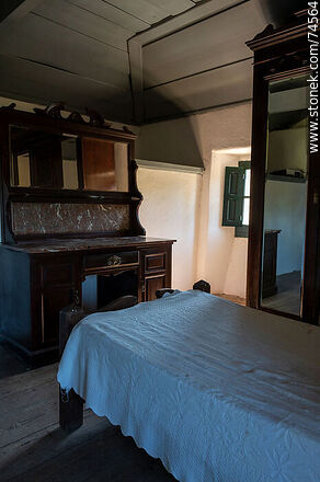 Bedroom - Department of Cerro Largo - URUGUAY. Photo #74564