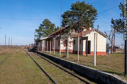 Estación de trenes devenida en Centro MEC - Departamento de Treinta y Tres - URUGUAY. Foto No. 74743