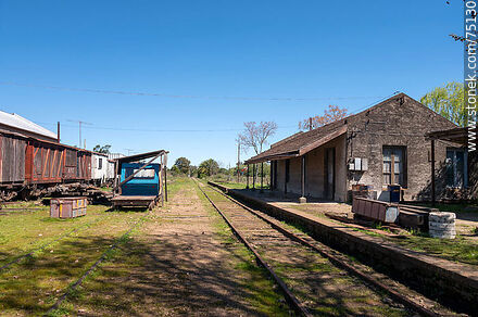 Estación de trenes Cazot en San Bautista - Departamento de Canelones - URUGUAY. Foto No. 75130