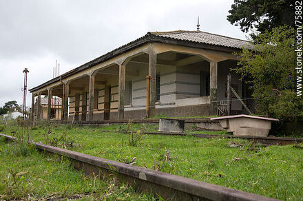 Chilean station operating as a polyclinic - Durazno - URUGUAY. Photo #75882