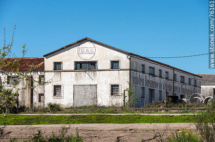 Industria Duraznense de Artículos para la Construcción - Durazno - URUGUAY. Photo #76161