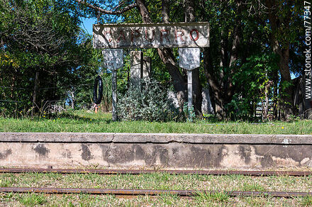 Antigua estación de trenes Capurro (2022) - Departamento de San José - URUGUAY. Foto No. 77347