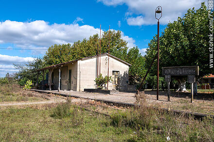 Estación de trenes González - Departamento de San José - URUGUAY. Foto No. 77388