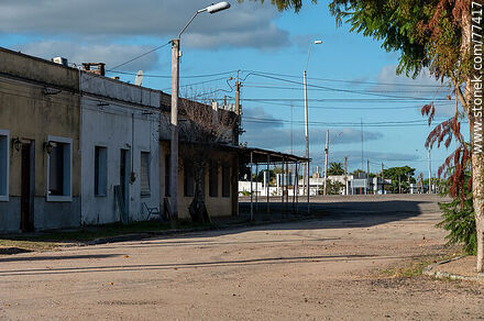 Street from Arroyo Grande train station to the intersection of routes 12 and 23 in Ismael Cortinas. - Flores - URUGUAY. Photo #77417