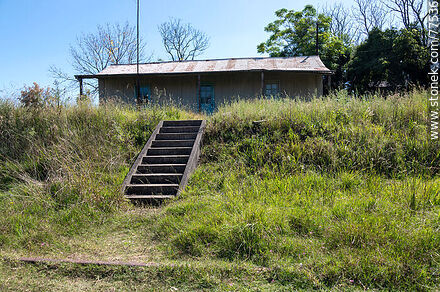 Lo que queda de la estación Raigón - Departamento de San José - URUGUAY. Foto No. 77536