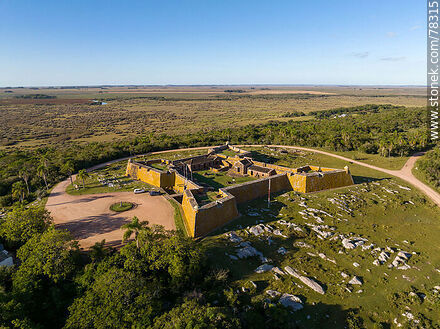 Aerial view of the San Miguel Fort Museum. Cemetery - Department of Rocha - URUGUAY. Photo #78315