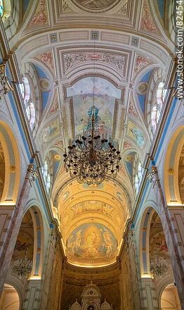 Interior de la Catedral Basílica de Florida - Departamento de Florida - URUGUAY. Foto No. 82454
