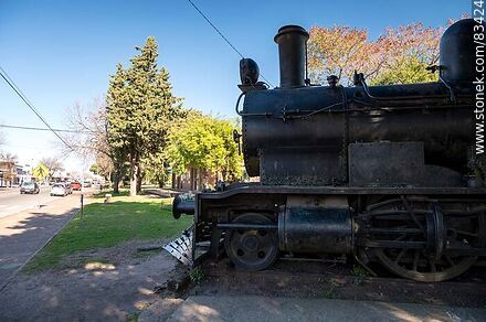 Old locomotive on display near the old train station - Rio Negro - URUGUAY. Photo #83424
