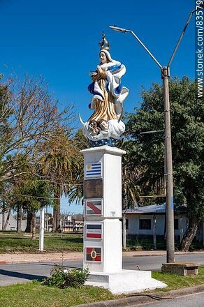 Virgen de los Treinta y Tres - Departamento de Flores - URUGUAY. Foto No. 83579