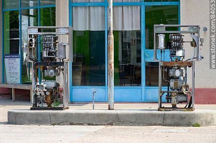 Old gasoline pumps -  - MORE IMAGES. Photo #84053
