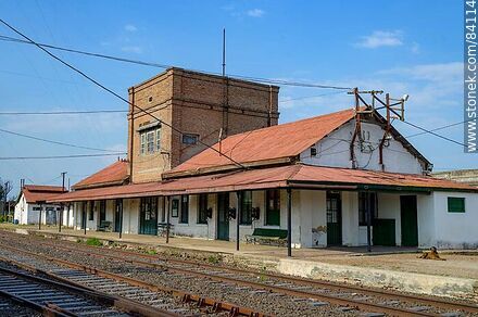 Estación de trenes de Paysandú - Departamento de Paysandú - URUGUAY. Foto No. 84114