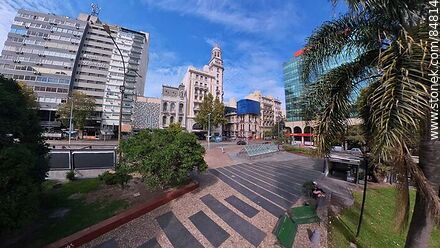 Fabini Square in front of 18 de Julio Ave. - Department of Montevideo - URUGUAY. Photo #84814