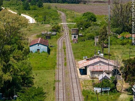 Aerial view of the railroad station and tracks to Paysandú - Rio Negro - URUGUAY. Photo #85420
