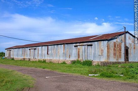 AFE shed at Cuareim Station - Artigas - URUGUAY. Photo #85617
