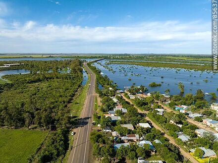 Aerial view of Route 3 looking north to the Cuareim River - Artigas - URUGUAY. Photo #85637