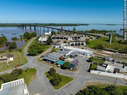 Aerial view of the customs office at the Uruguayan end of the General Artigas Bridge - Department of Paysandú - URUGUAY. Photo #85804