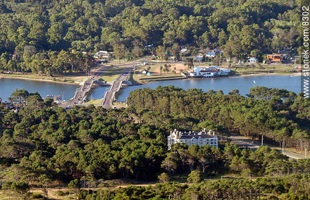  - Punta del Este and its near resorts - URUGUAY. Photo #8302