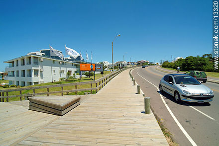  - Punta del Este y balnearios cercanos - URUGUAY. Foto No. 13320