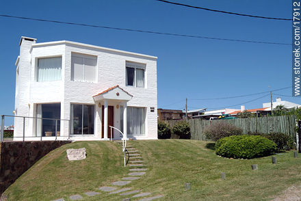  - Punta del Este y balnearios cercanos - URUGUAY. Foto No. 17912