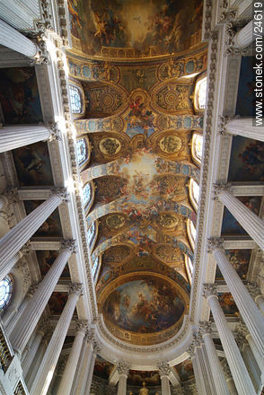 Versailles. La Chapelle Royalle. - París - FRANCIA. Foto No. 24619