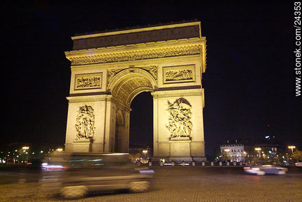 Arc du Triomphe - París - FRANCIA. Foto No. 24353