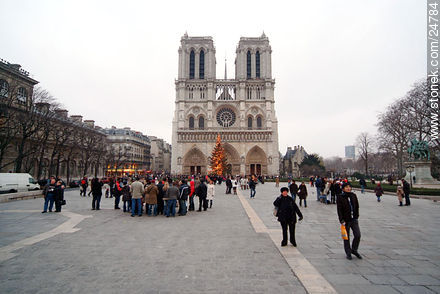 Catedral Notre Dame - París - FRANCIA. Foto No. 24784